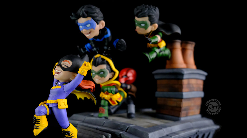 Batman Family Knight Out Limited Edition Q-Master Diorama
