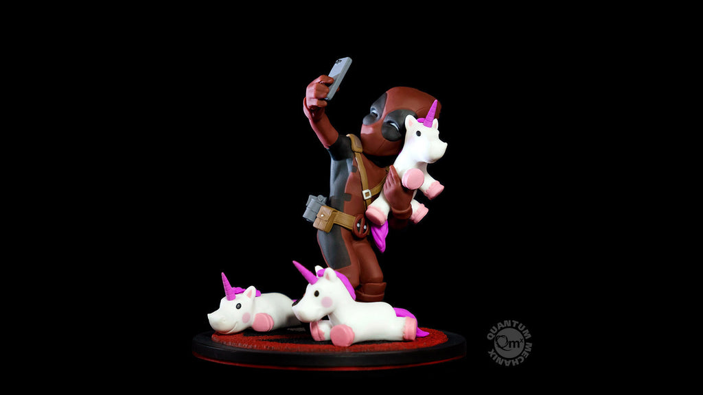 Deadpool #unicornselfie Q-Fig Diorama